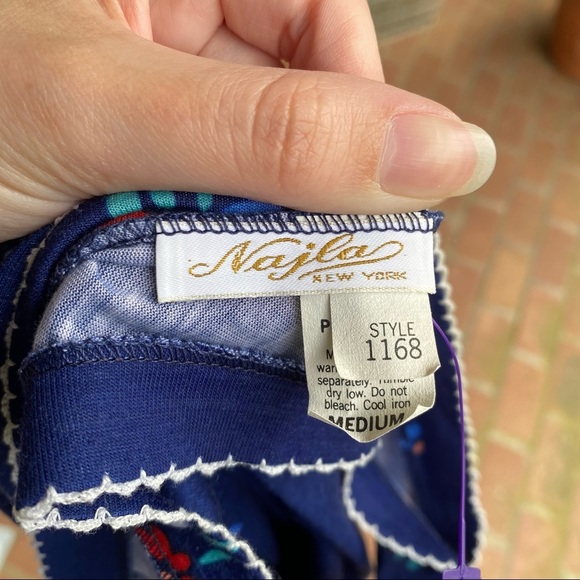 Vintage 1970s Najla New York Empire Waist V-Neck Floral Maxi Dress - Picture 6 of 6